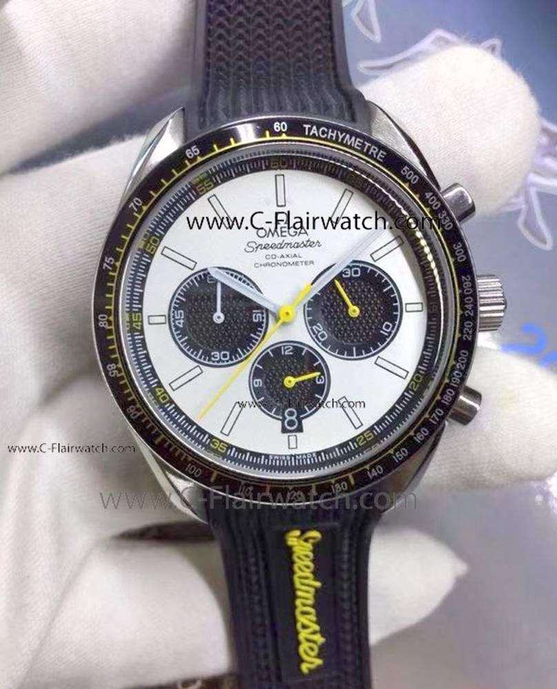 High Quality Omega Speedmaster with Rubber Strap White Dial Watc